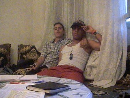 les 2