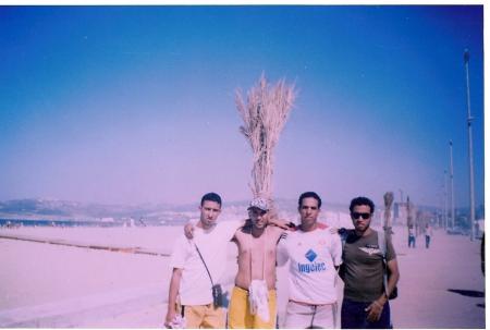-----------> Mustapha--> AbdeR---> Oussama----> KhaliD