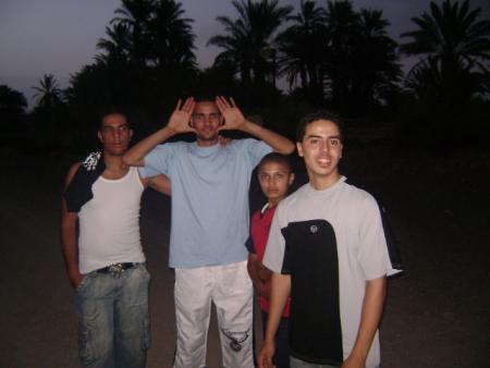 -----------------------------> grOup4